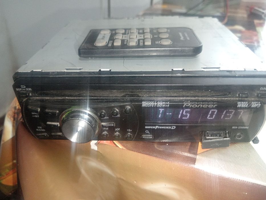 Pioneer   Den 2250UB