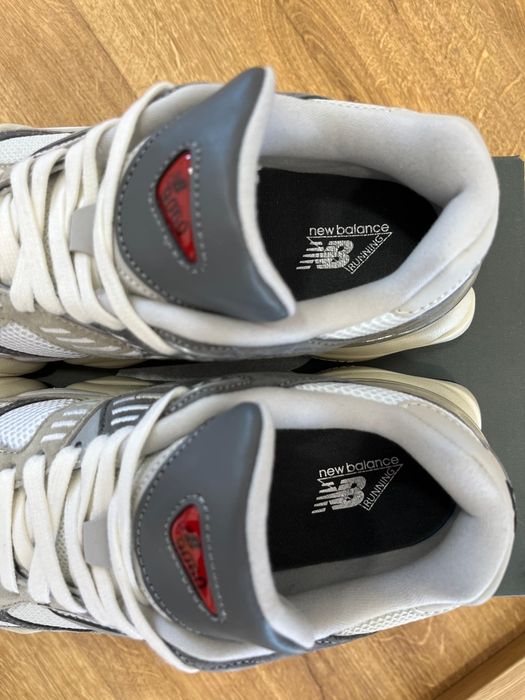 New Balance 9060 - Mărimea 38 - Noi în cutie