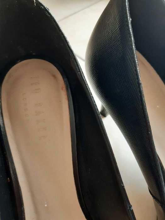 Черни кожени обувки Ted Baker