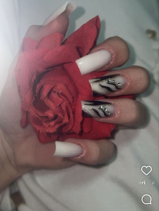 Fac unghi de diferite stiluri ieftin intre orele 13-18