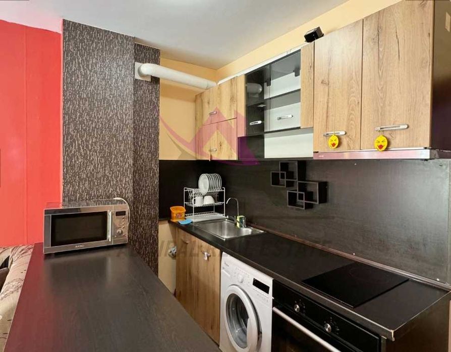 Дава се под наем Двустаен апартамент в Варна, Колхозен пазар - 55 кв.м за 450 € - Снимка #1