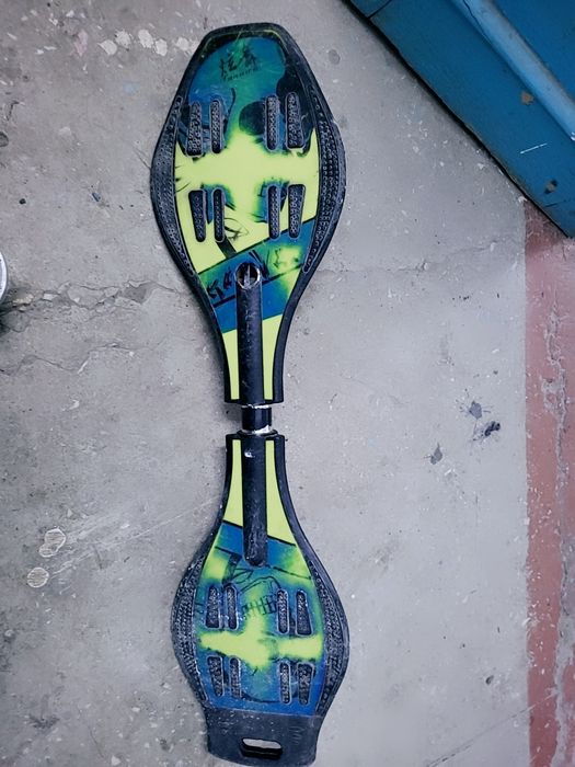 Продам скейтборд