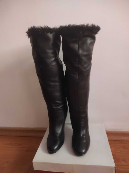 Cizme din piele naturală