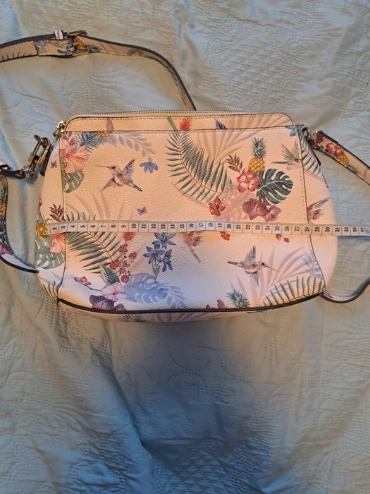 Парфоа чанта с дълга дръжка