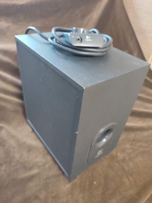 Sistem Audio 5.1 Logitech X-540 - 70W RMS (Stare Excelentă, Sunet Surround)