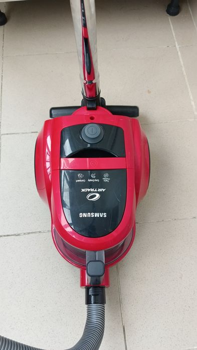 Пылесос Samsung 1600w