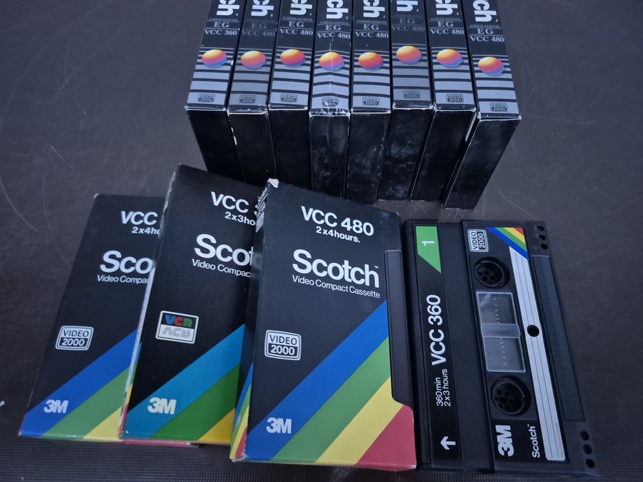 Vând 12 casete video 2000 VCC Scotch ,360,480 minute. 2×3h,2x4h filme