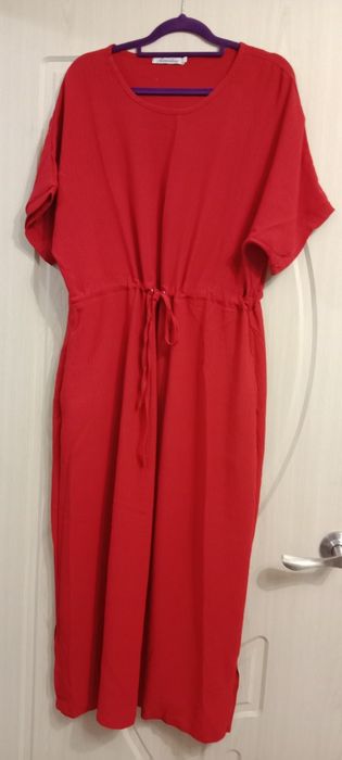 Продам новое платье