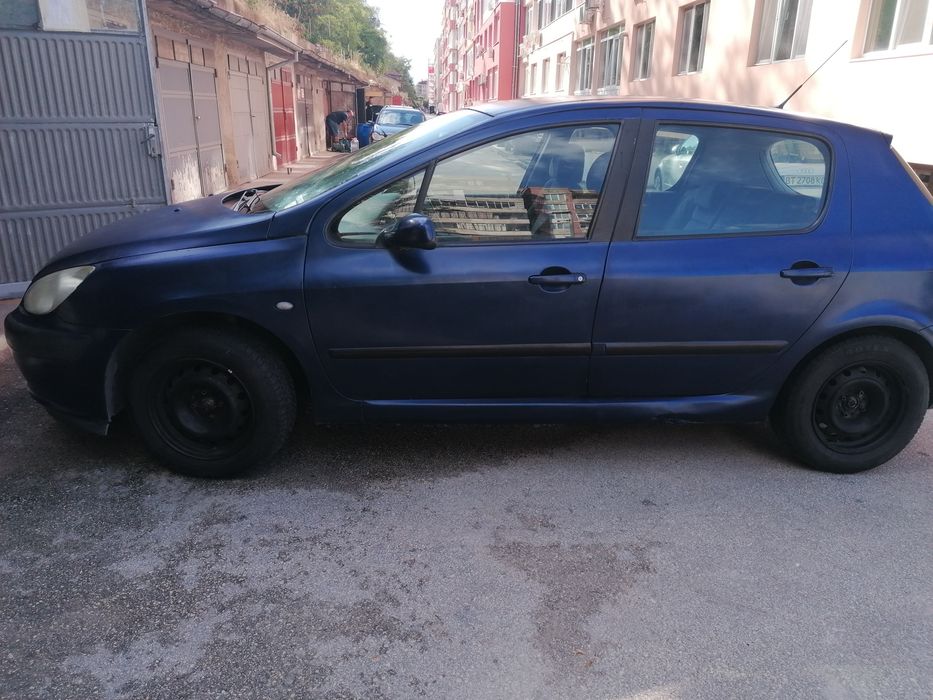 Пежо 307   90  koня. Наи добрия мотор  за Пежо 2000 кобила.