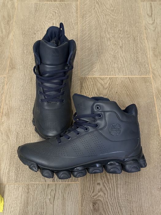 Зимние кроссовки