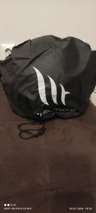 Каска за мотор , скутер размер L