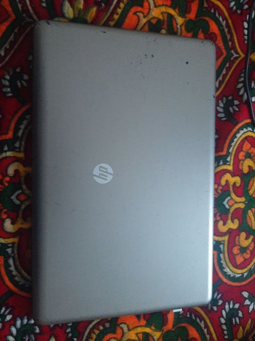 Noutebook hp635 .