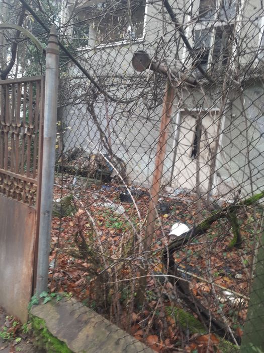 Продавам къща гр Вършец