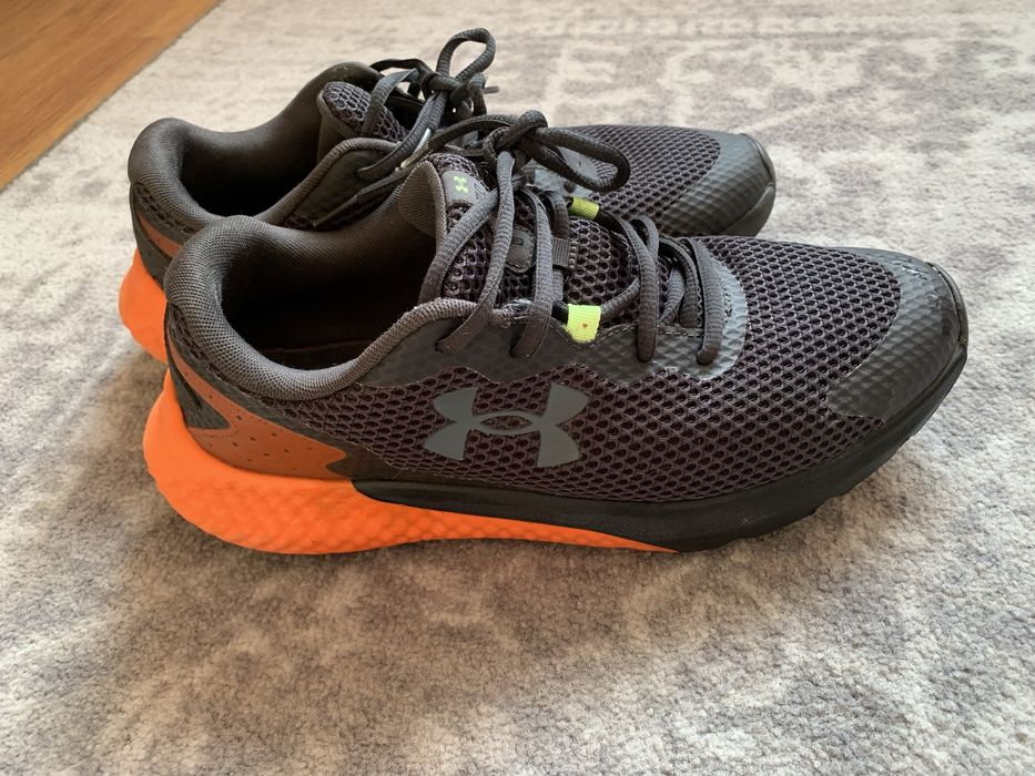 Кроссовки under armour