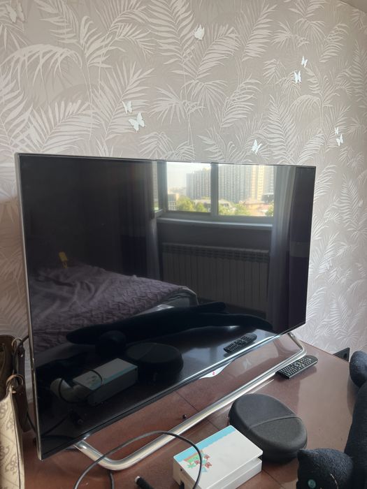 Продам телевизор LG