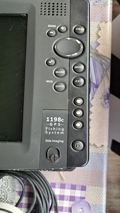 Hummingbird 1198c SI Comb+ GPS o с БГ език