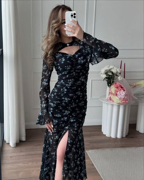 Платья в отличном состояние