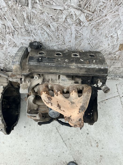 Продам мотор на Toyota Carina е