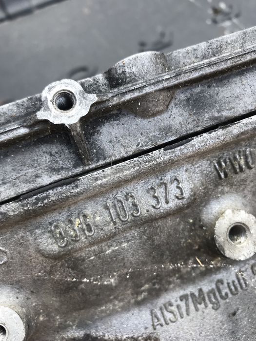 Цилиндрова глава за Ауди Audi Volkswagen Фолксваген 2.0 дизел BKD
