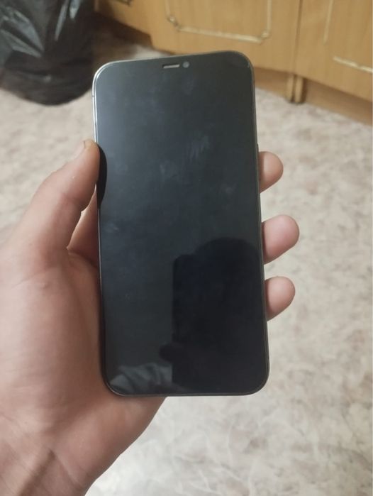 Айфон 12 про мах в идеальном состоянии