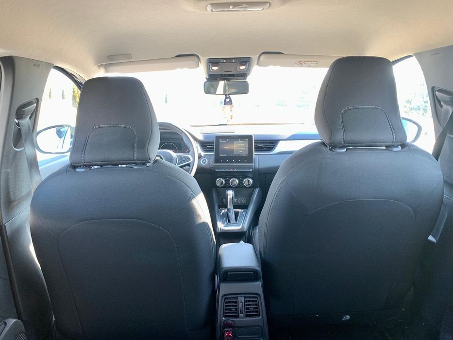 Vând Renault Captur Hybrid