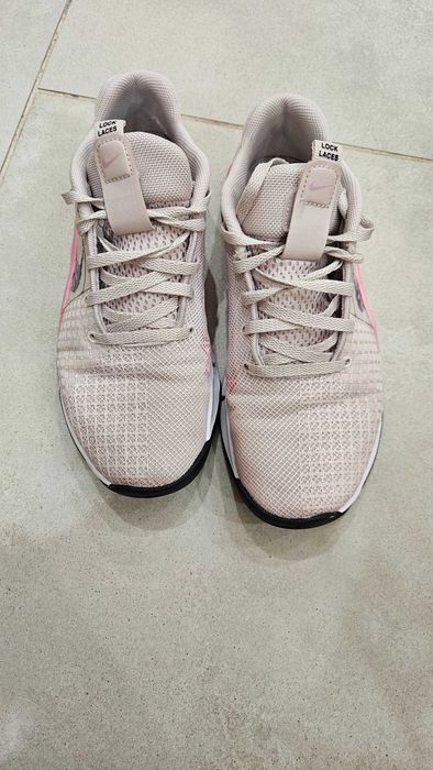 Nike Metcon 8 розови