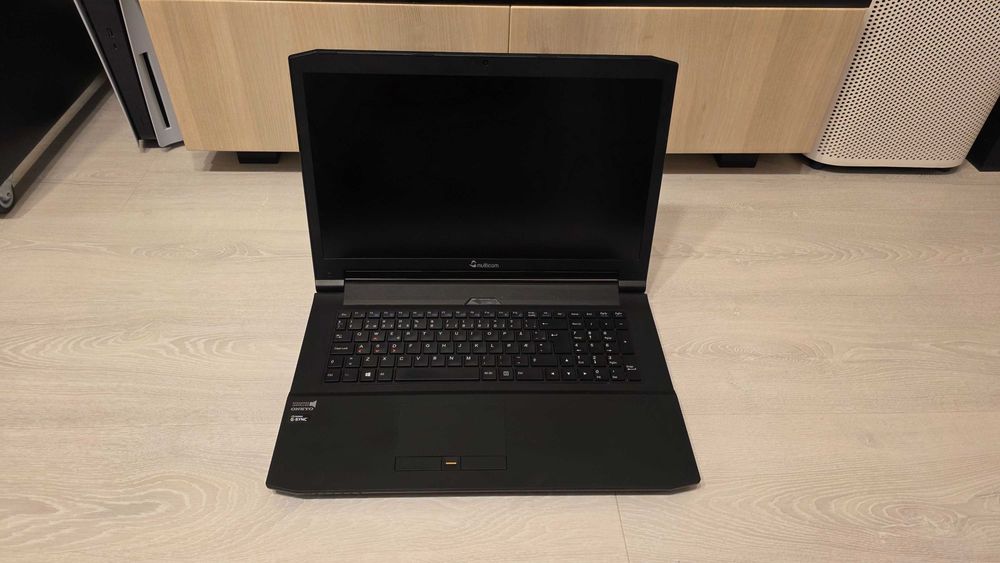 GAMING Clevo N170RF1 i7 16GB 256GB SSD 1TB HDD GTX 965m 4GB