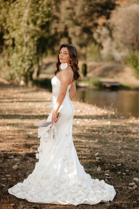 Rochie mireasa sirena