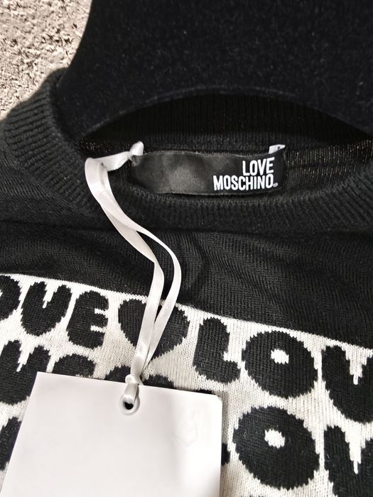 Оригинален пуловер Love Moschino