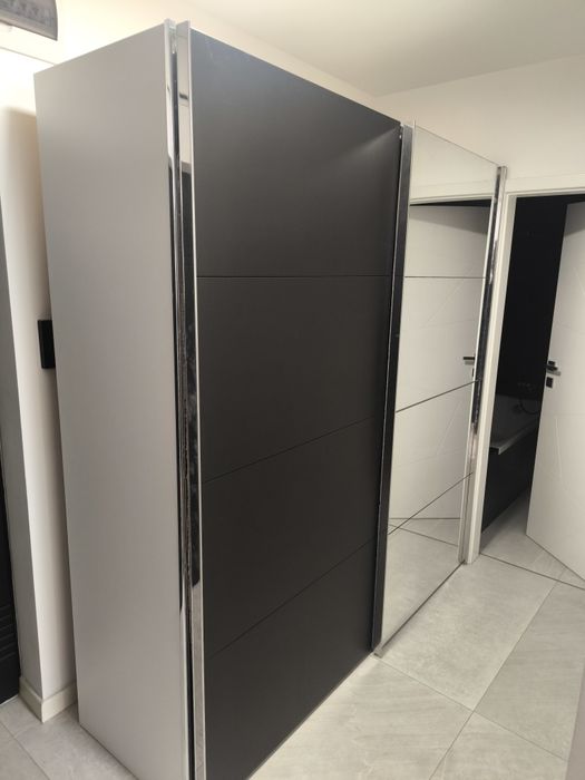 Dulap usi culisante