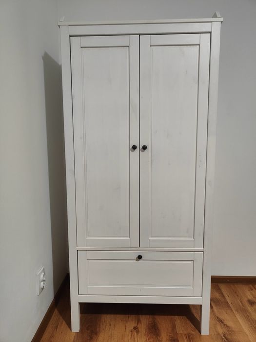 Dulap/sifonier/dressing de haine de la ikea