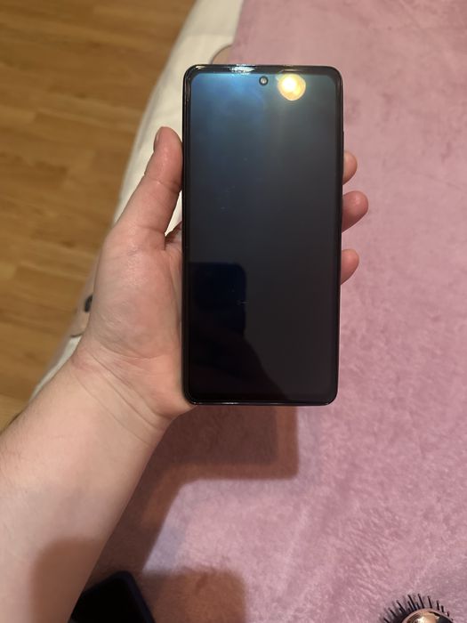 Продам Samsung А52