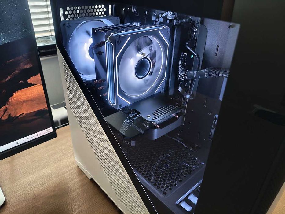 Геймърски компютър, Rx 9060XT 16Gb, 32gb DDR5, Ryzen 7500F, 1tb nvme