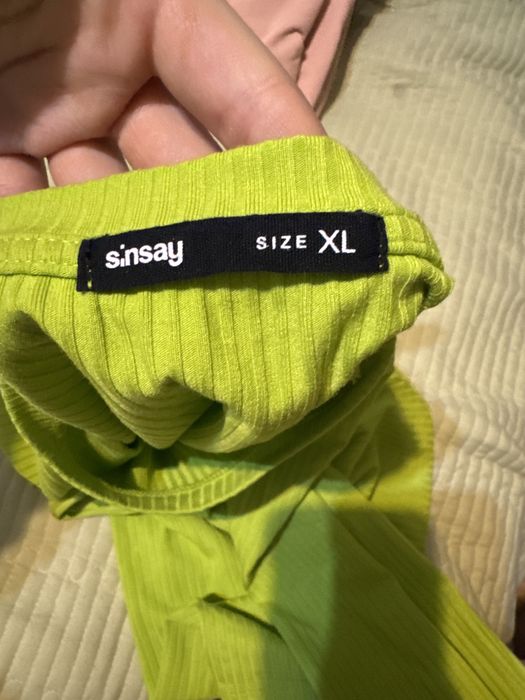 Кофточка зелёная Sinsay