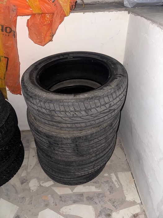 Зимние  шины  205/55 r17