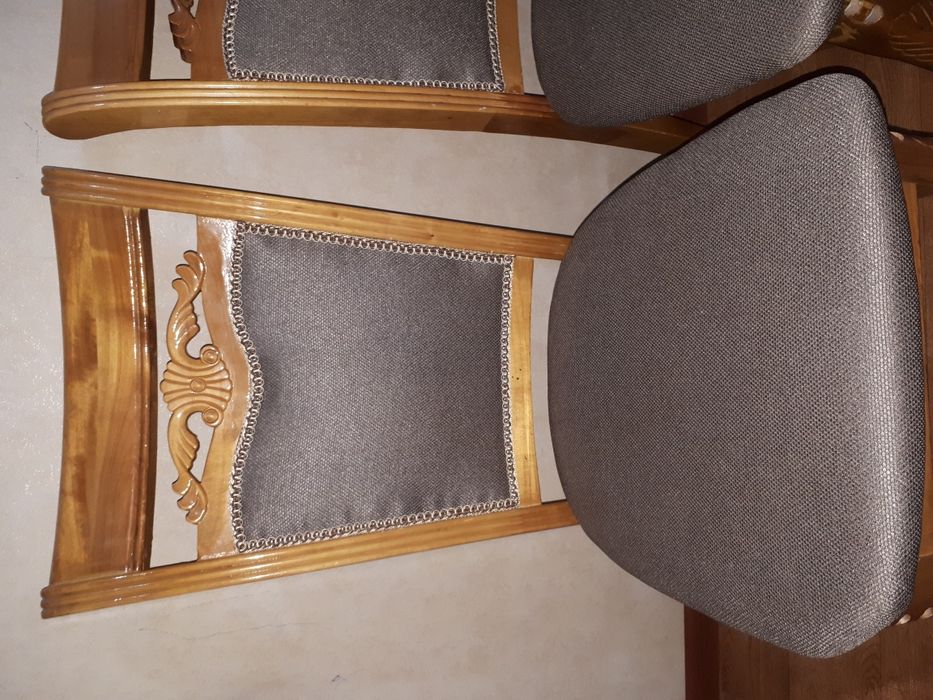 Продам стулья 2 шт.