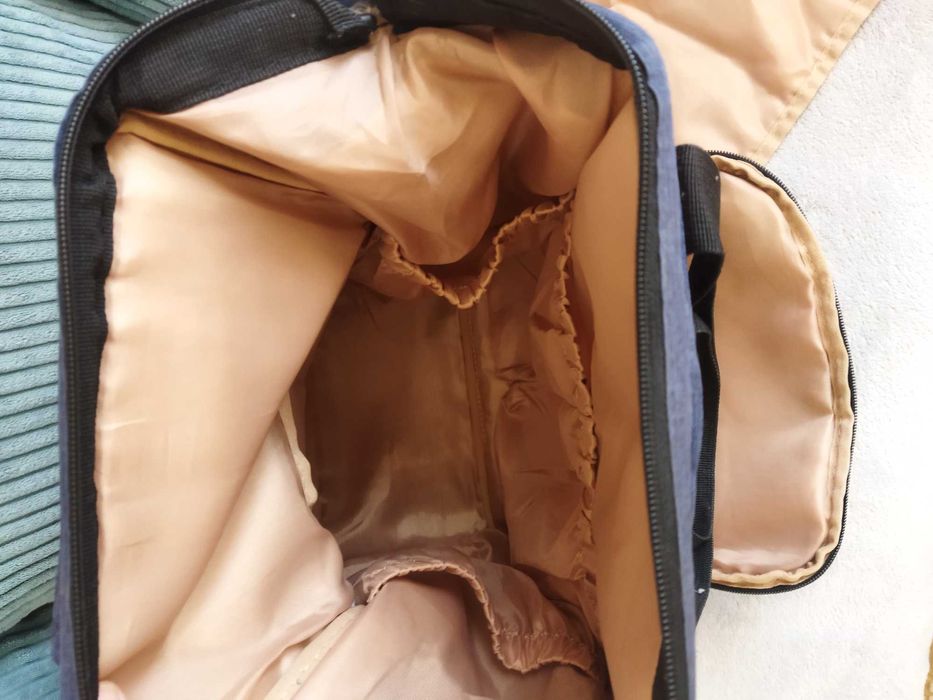 Удобна чанта за бебешки принадлежности Chipolino