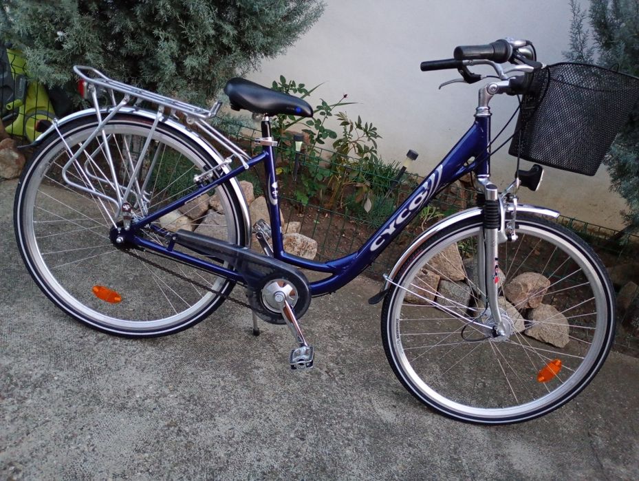 Vand bicicletă damă CYCO,cu 7 vit Nexus,frână picior,albastră !