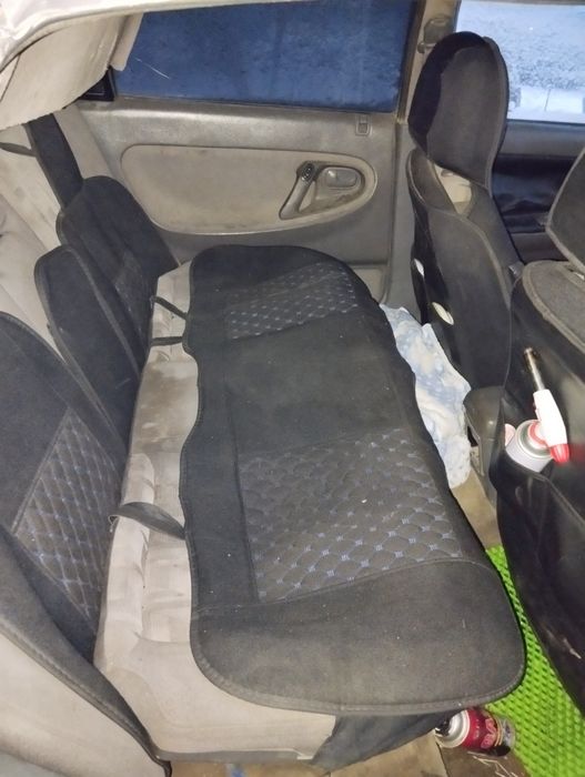 Продам Мазду Кронос