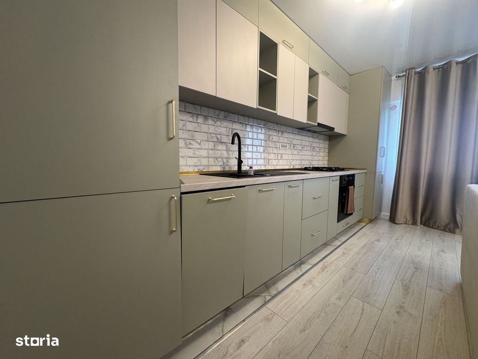 Bloc Nou 2 camere Nicolina, Prima închiriere