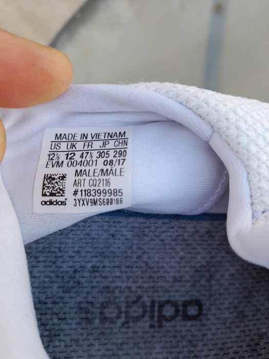 Adidas nr.47 stare impecabila