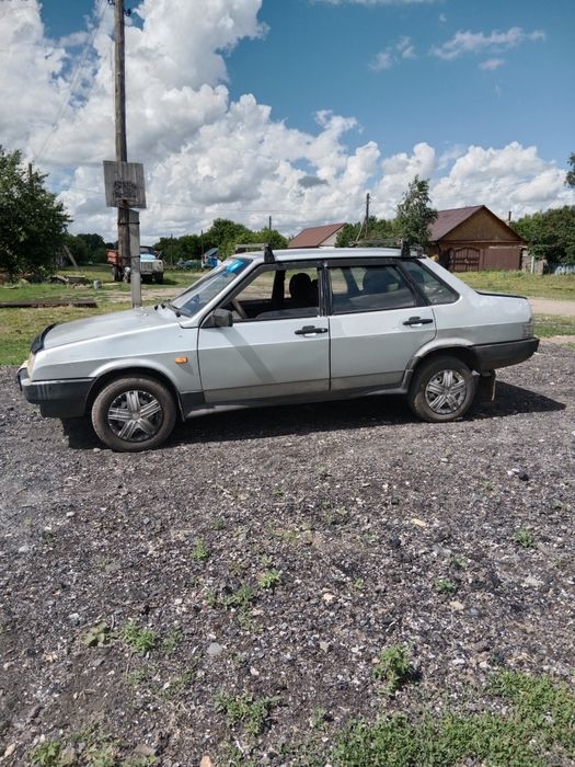 Продам ваз21099.