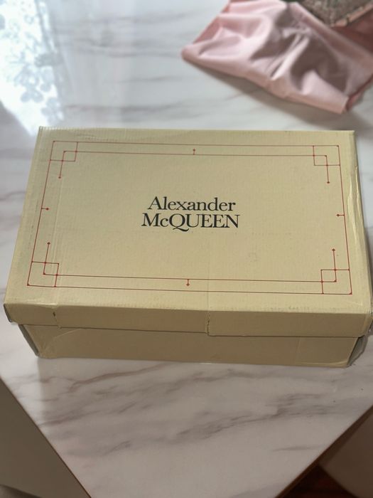 Alexander mcqueen