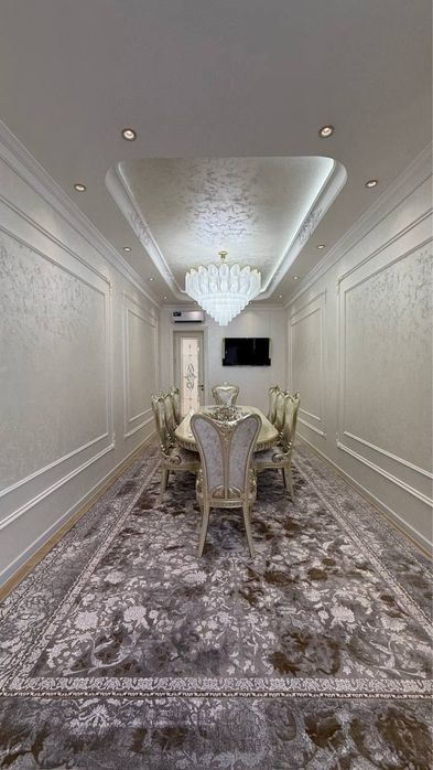 Продается 3 ком. Квартира плрщадью 120 кв.м. В Мархабо