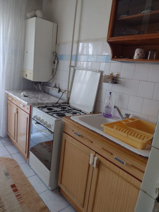 Apartament cu 2 camere de închiriat