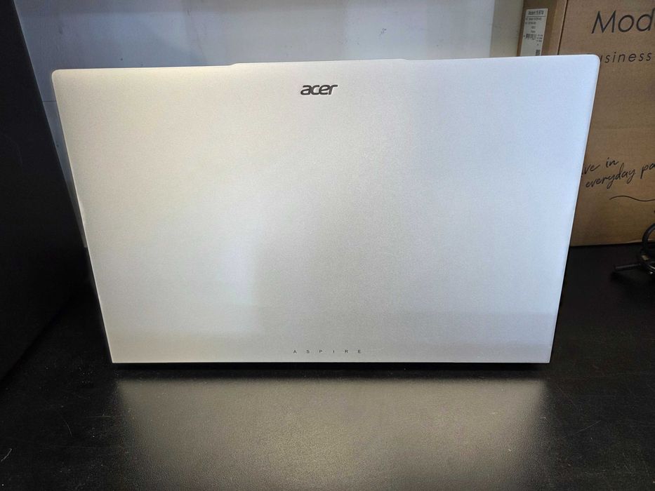 Hope Amanet P10/Laptop Acer Aspire Lite 15 i7 13th 16GB RAM DDR5