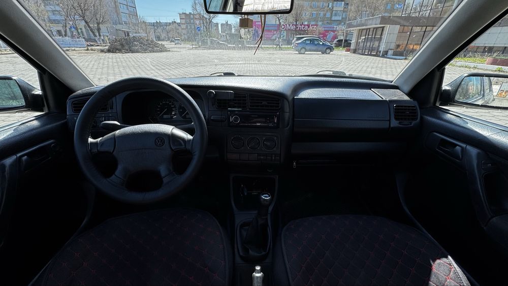 Продается Golf 3