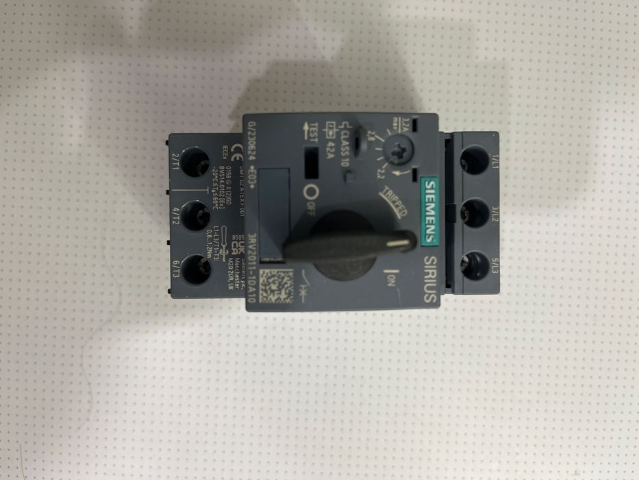 Автомат защиты двигателя SIEMENS 3RV2011-1JA10