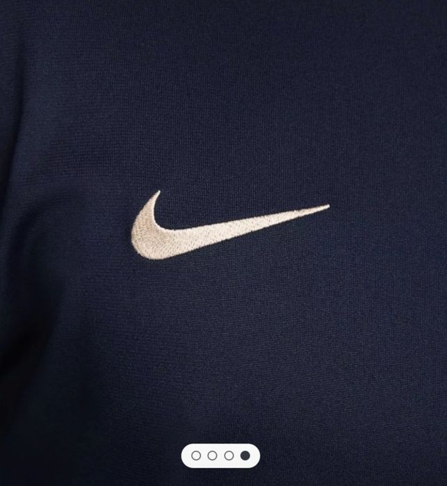 Оригинален екип на  Nike Chelsea! 158/170см.