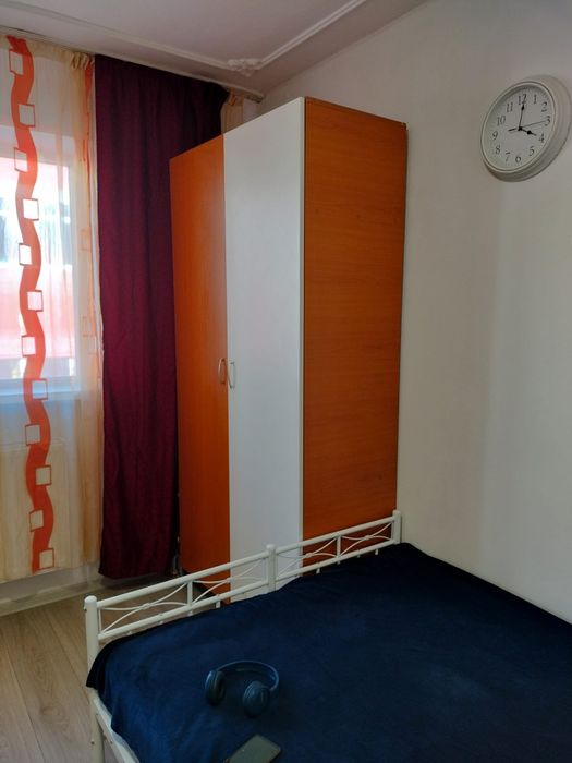De închiriat camera cămin 17 m2